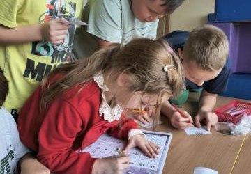 Andrzejki w szkolnej świetlicy